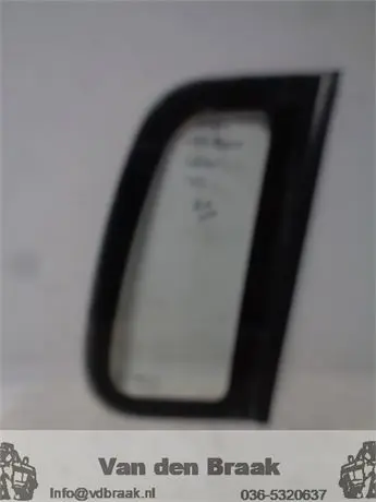 Opel Agila 2000-2008 Scheerraam rechts achter