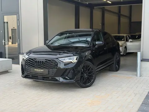 Audi Q3 Sportback 35 TFSI S-line|Pano|Camera|20inch|Trekhaak