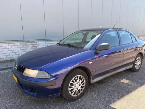 Mitsubishi Carisma 1.6 Shogun SE Hatchback