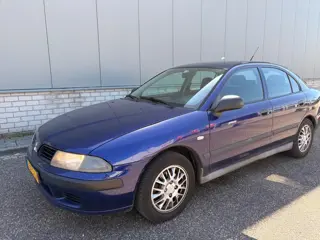 Mitsubishi Carisma 1.6 Shogun SE Hatchback