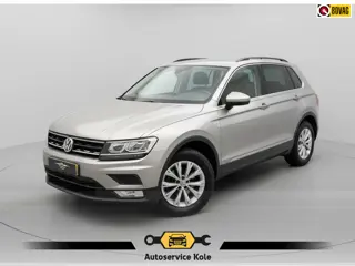 Volkswagen Tiguan 1.4 TSI Automaat Comfortline * Trekhaak * Navigatie * Adaptieve Cruise Control *