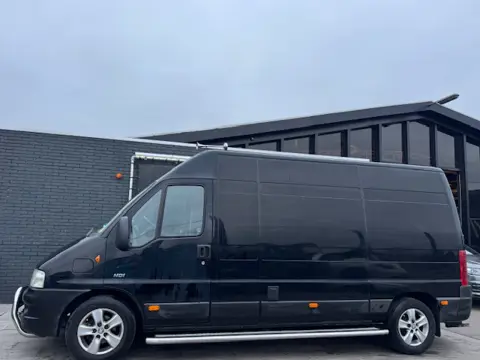 Peugeot BOXER 330LH 2.2HDI CAMPER BUS *TV* (bj 2004)