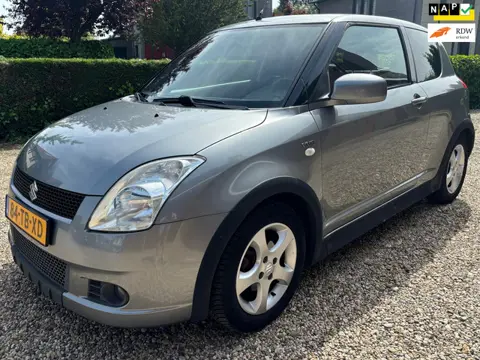 Suzuki Swift 1.5 Exclusive