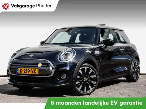 MINI Mini Electric Yours 33 kWh SOH 96% Panoramadak/ Harman-Kardon/ Navigatie/ Camera/ Leer/ Full le