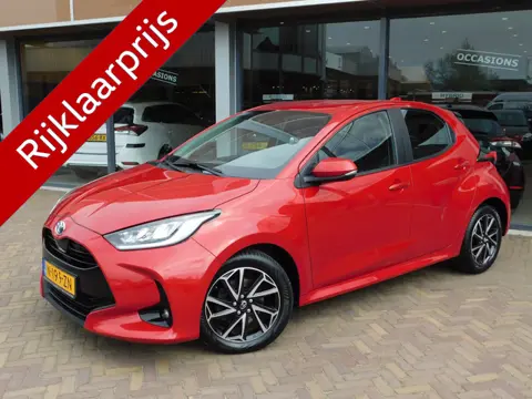 Toyota Yaris 1.5 Hybrid Dynamic | Navi (bj 2022, automaat)