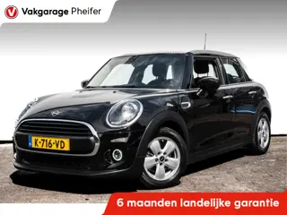 MINI Mini 1.5 Business Edition Navigatie/ Climate control/ Armsteun/ Carplay/ Dab/ Cruise control/ L