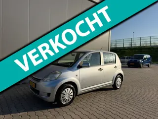 Daihatsu Sirion 2 1.0-12V Premium