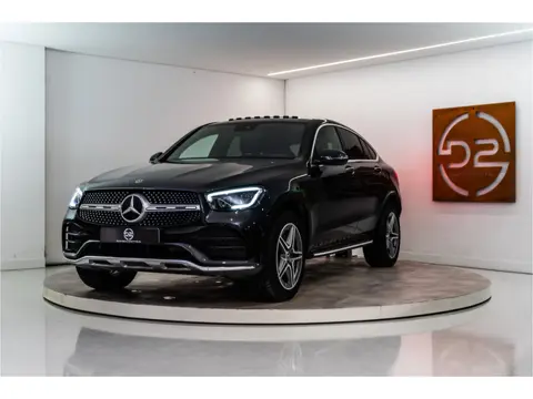Mercedes-Benz GLC Coupé 300e 4MATIC Premium+ 320PK | Pano | Burmester | Sfeer | Carplay | Keyless | 