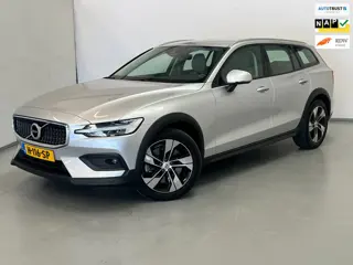 Volvo V60 Cross Country 2.0 T5 AWD Pro / BTW / Harman / CarPlay / Trekhaak