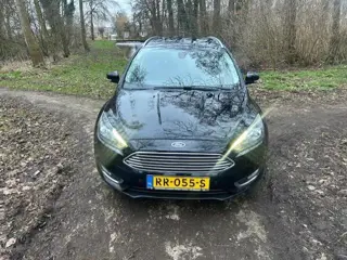 Ford Focus Wagon 1.0 Titanium
