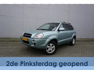 Hyundai Tucson 2.0i Style Executive Climate / Navi / Cruise / Elektr. ramen / Parkeersens. / Trekhaa