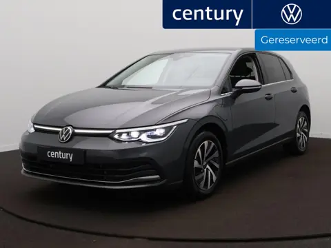 Volkswagen Golf 1.4 eHybrid Style Automaat - IQ light - Navigatie - Trekhaak - Stoelverwarming - Cam