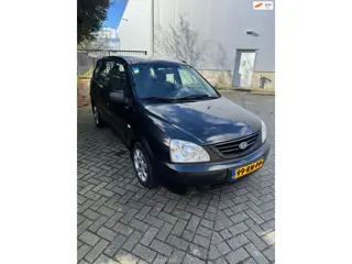 Kia Carens 1.6-16V LX