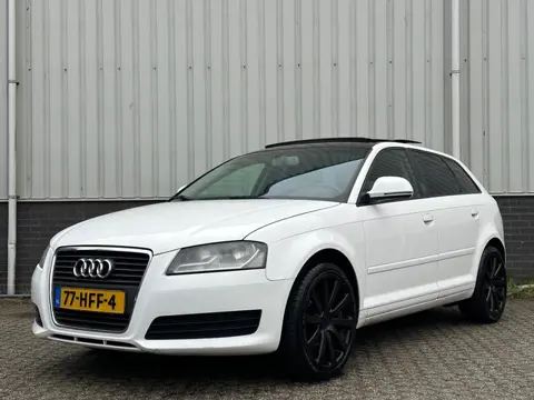 Audi A3 Sportback 1.6 Ambiente Pro Line Panorama Led