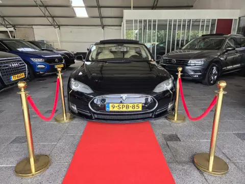 Tesla Model S 85 Base FREE SUPERCHARGING PANO 7P! 2013