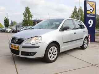 Volkswagen Polo 1.2-12V Ed. Airco, Elek. Ramen, BT, Nw. APK, LMV Lente actie!