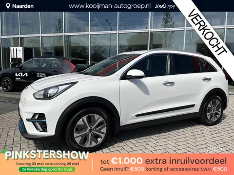 Kia e-Niro DynamicLine 64 kWh  Stoel/stuurverwarming | Adaptive Cruise control | Laneassist | Keyles