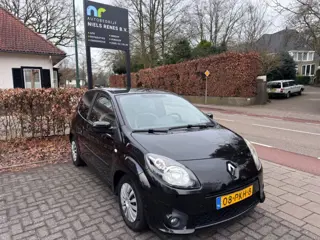 RENAULT TWINGO 1.2/Roze accenten/Airco/APK/Beurt/Cruise control/2011