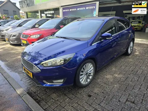 Ford Focus 1.0 Titanium | 2E EIGENAAR | 12MND GARANTIE | AIRCO | CRUISE | NAVI | LMV |