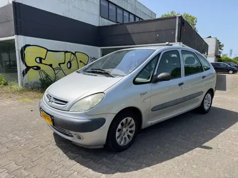 Citroen Xsara Picasso 1.8i-16V