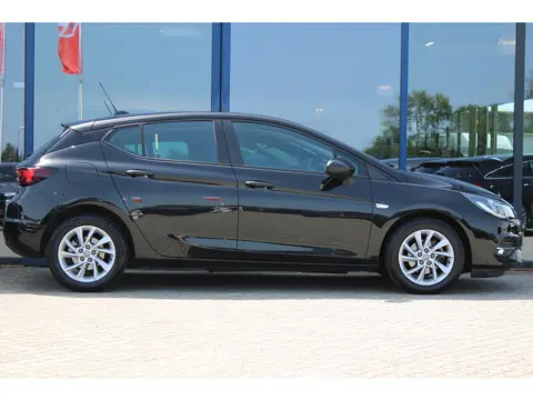 Opel Astra 1.2T 130PK Business Edition AGR STOELEN NAVI CAMERA