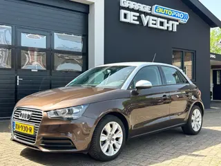 Audi A1 Sportback 1.4 TFSI Pro Line Navi/Airco-ecc/Stoelverwarming