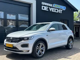 Volkswagen T-Roc 1.5 TSI Automaat 2x R-Line Pano/Camera/Carplay