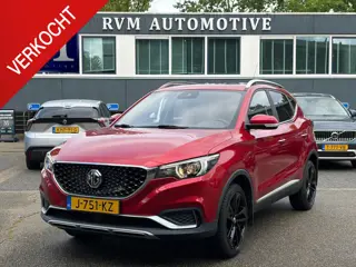 MG MG ZS EV Luxury 45 kWh SOH 94% | ORIGINEEL NL AUTO | KEURIG NETJES ONDERHOUDEN | 18 INCH VELGEN +