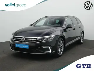 Volkswagen Passat 1.4 TSI PHEV GTE Business | Leder | IQ Light | Achteruitrijcamera | Adaptive Cruis