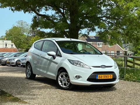 Ford Fiesta 1.25 Champion | Met Airco nu € 3.975,-!!!