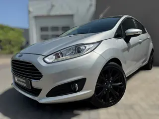 Ford Fiesta 1.0 EcoBoost Titanium 1E EIGENAAR / KEYLESS GO / PDC / NAVI / CRUISE CONTROL / ZWARTE LM