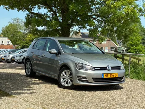 Volkswagen Golf 1.0 TSI Comfortline | Cruise + Clima + Navi nu € 7.975,-!!!