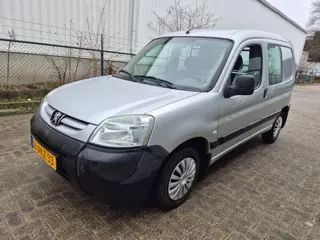 Peugeot Partner 170C 1.4 Avantage, stuurbekr, 1 jaar Apk!!