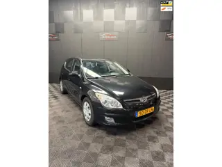 Hyundai I30 1.4i Dynamic | Airco | Cruise | Nieuwe APK |