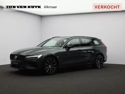 Volvo V60 2.0 T6 Plug-in hybrid AWD Plus Dark / Trekhaak / 360 Camera / Harman Kardon / Adaptive Cru