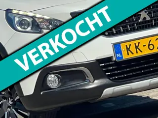 Peugeot 2008 1.2 PureTech Allure 110pk Automaat - Blanc Nacre - Supercompleet