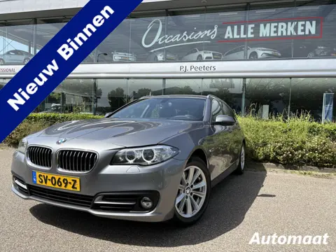 BMW 5 Serie Touring 520i High Executive Airco - Parkeersensoren - Navigatiesysteem - Trekhaak - Crui