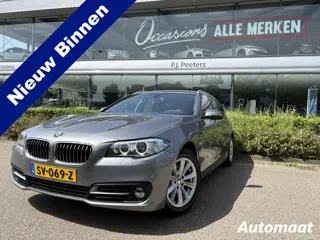 BMW 5 Serie Touring 520i High Executive Airco - Parkeersensoren - Navigatiesysteem - Trekhaak - Crui
