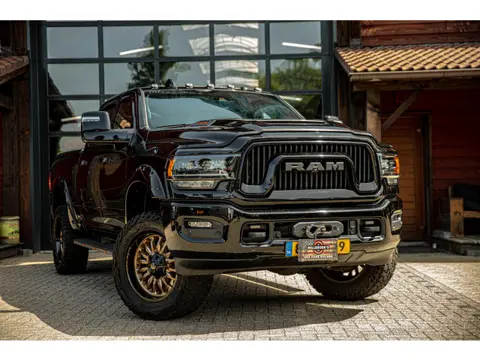 Dodge DODGE RAM 2500 Power Wagon | Wide Body | Lier |1500 km rijbereik |