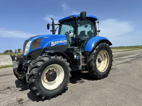 New Holland T7.210