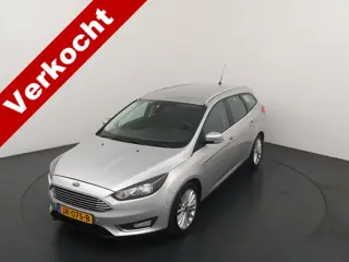 Ford FOCUS Wagon 125pk Titanium | Nwe. distributieriem | Trekhaak | Voorruit verwarmd | Camera | Cli