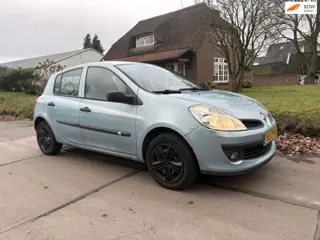 Renault Clio 1.2-16V Special Line|INRUIL KOOPJE|TREKHAAK|AIRCO|LEES ADVERTENTIE