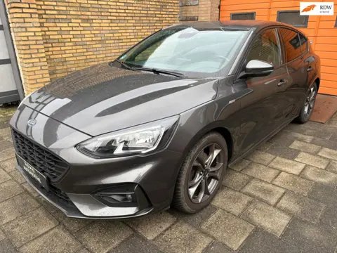 Ford Focus 1.0 EcoBoost ST Line Business