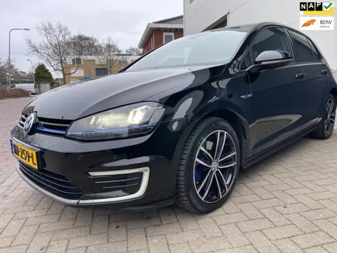 Volkswagen Golf 1.4 TSI GTE/2e eigenaar/Goed-onderhouden/Navi/Sfeer verlichting/Cruise-c/Climate-c/L