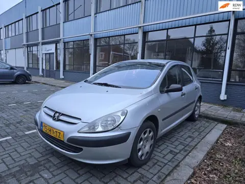 Peugeot 307 1.4 XR Inruilkoopje