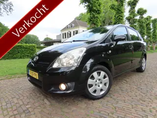 Toyota Verso 1.8 VVT-i Sol Ecc Cruisecontrol Stuurbekrachtiging Pdc LM Velgen***Apk t/m 11-6-2027***