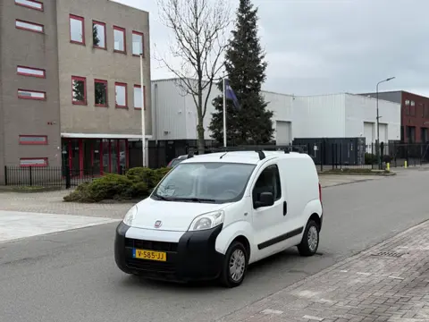 Fiat Fiorino 1.3 MJ SCHUIFDEUR AIRCO/ELEKTR. RAMEN! 1 JAAR APK!