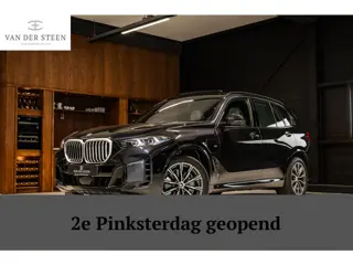 BMW X5 xDrive50e H/K | Pamorama | Elektr. Trekhaak | carbonschwarz | Dealer Onderhouden
