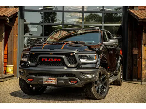 RAM Ram 1500 V8 rebel GT Etorq !!UNIEK!! | 1700 km rijbereik | Lucht vering |dubbel LPG tank |