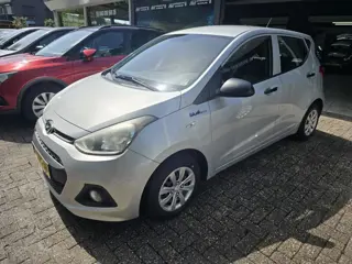 Hyundai I10 1.0i i-Motion | 2E EIGENAAR | 12MND GARANTIE | AIRCO | NW APK |